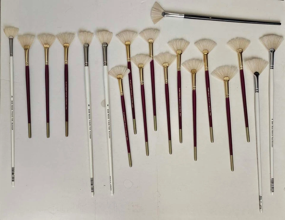 1 cuchillo de paleta o pincel Bob Ross, o Robert Butler use menú desplegable Foto 3 de 4