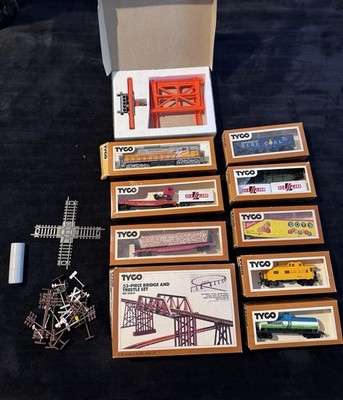 Vintage Tyco As Is Train Lot Boxed Cars Track Accessories Sea Land Wesson  DOTS