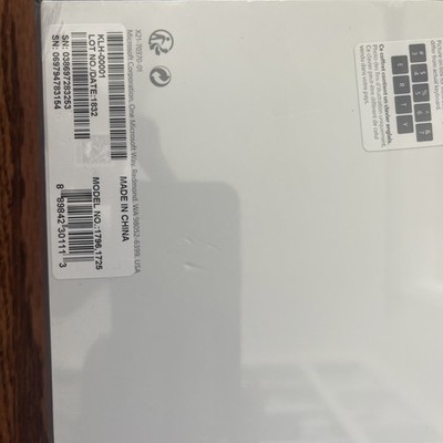 Microsoft Surface Pro (Intel Core i5, 8GB RAM, 128GB) - Clean, Used Twice!