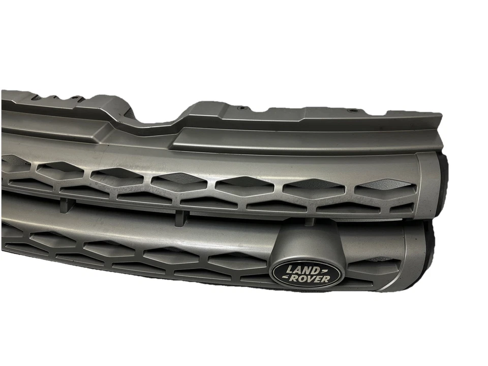 2012-2016 LAND RANGE ROVER EVOQUE FRONT GRILL BUMPER GRILLE EMBLEM OEM - Image 3 of 4