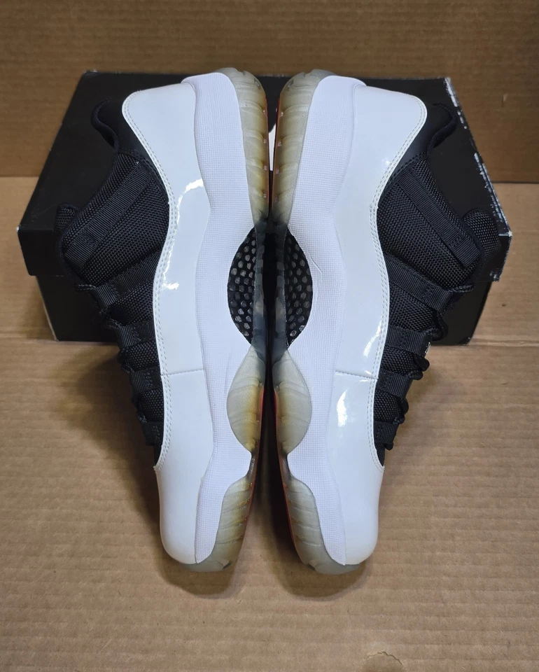 Смокинг низкий ретро Air Jordan 11 размер 10,5 - Изображение 4 из 4