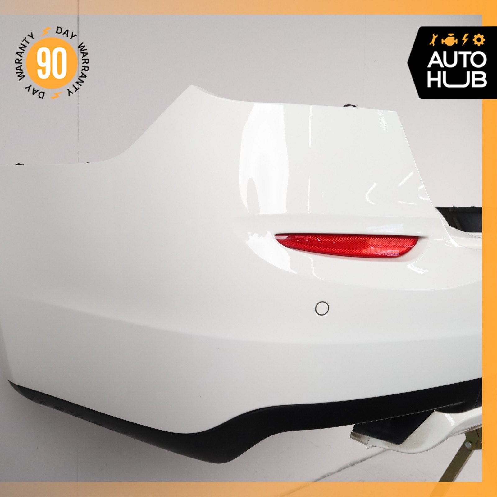 14-17 Maserati Quattroporte M156 S Q4 Rear Bumper Cover White OEM 57k