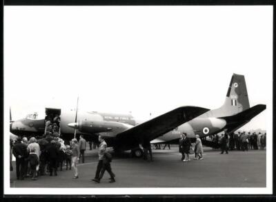 Fotografie Flugzeug, transportflugzeug Royal Air Force Air Support Command, Ken 