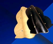 The "saddle" is a special anatomical electrode for prostate massage