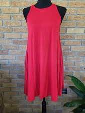 Lulus NWT Red Sleeveless Soft Halter Shift Sun Dress Sz Medium M Keyhole Back