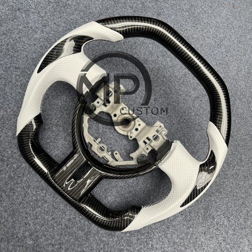 White Leather Carbon fiber steering wheel fit for Toyota GT86 Brz Zc6 Scion FR-S - Foto 1 di 7