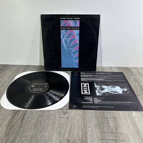 NINE INCH NAILS ~ Pretty Hate Machine LP 1989 1. Pressung Vinyl Halo Two TVT2610