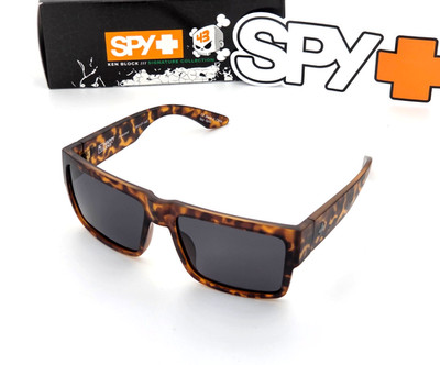 Men's Cyrus Polarized Sunglasses Tortoise Frame Smoke Polarized Lens 140mm
