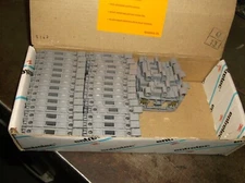 LOT OF 32 NIB ENTRELEC 11513106 TERMINAL BLOCKS (397-1)