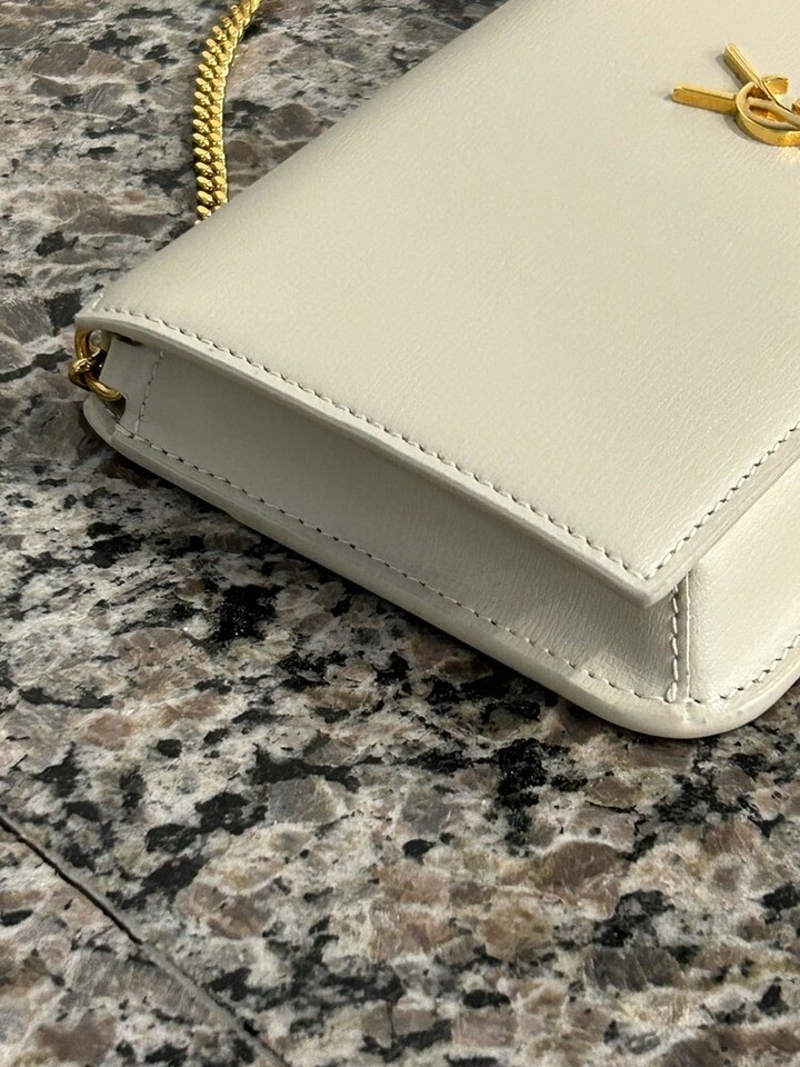 Yves Saint Laurent White Leather Phone Holder Shoulder Bag SPBSAL