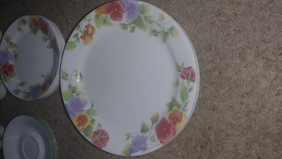 Vajilla Corelle Summer Blush 31 piezas 6 platos de cena plato ensalada tazón + Foto 4 de 4
