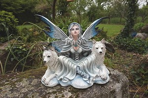 14006   STATUETTE  FIGURINE  FEE  ELFE  HEROIC  FANTASY LES ALPES FATA NADA