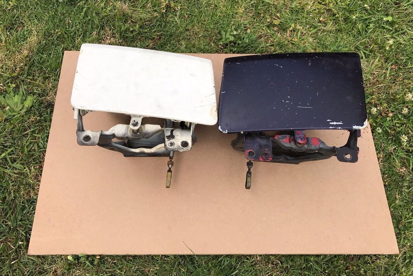 Nissan 300zx Z31 Head Light Buckets (Popup) Left and Right (no motors