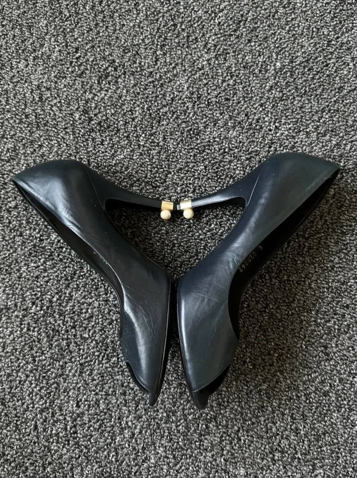 Chanel Peep Toe CC Pearl & Gold Embellishment Leather Pumps Heel - Image 4 of 4