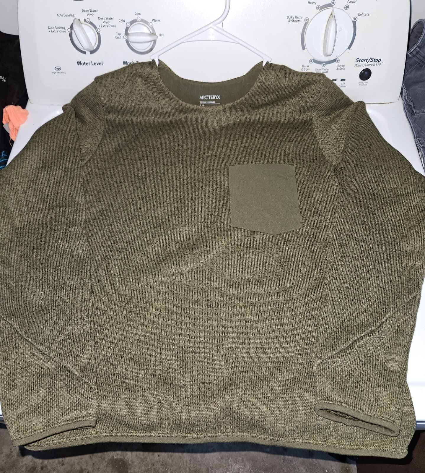 Maglione da donna Arc'teryx taglia small coperto verde scuro