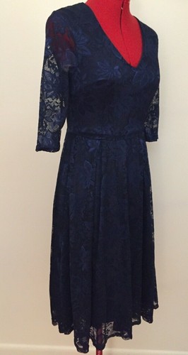 NOCTFLOS DRESS~S~NAVY BLUE~LACE~FIT/FLARE~3/4 LACE SLEEVE~STRETCH~PARTY COCKTAIL - Picture 5 of 12