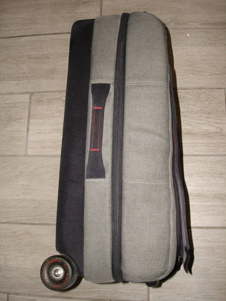 Maleta con ruedas para equipaje Timbuk2 copiloto talla M negra, gris, roja ¡Preciosa! Foto 4 de 4