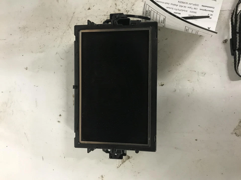 Pantalla de infoentretenimiento central delantera usada se adapta a: Mercedes-benz Mercedes clase gl 2015 Foto 3 de 4