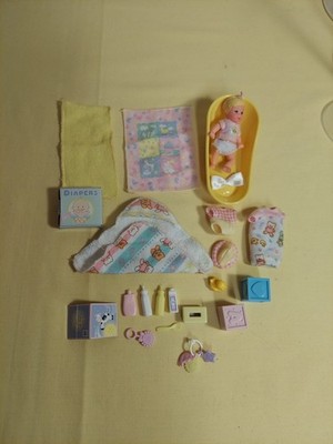 Barbie Krissy Baby Sister Doll Scrub A Dub Dub Bathtime Accessories 2000 