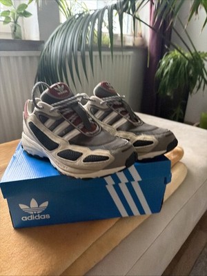 Adidas Shadowturf 44 2/3
