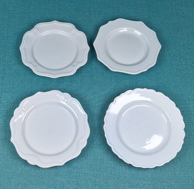 4 Godinger & Co. Sky Blue 6.5-7  Scalloped Dessert / Bread Dishes - Mixed Styles