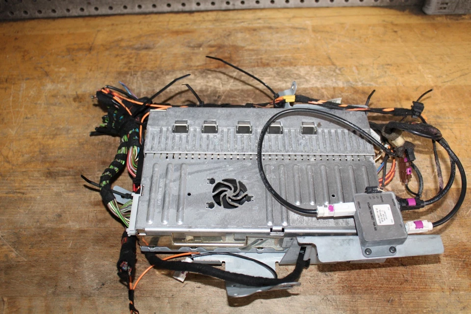 2008 Mercedes W221 S550 Harman Becker Kardon Amplifier 2010 W221 S550 Foto 4 de 4