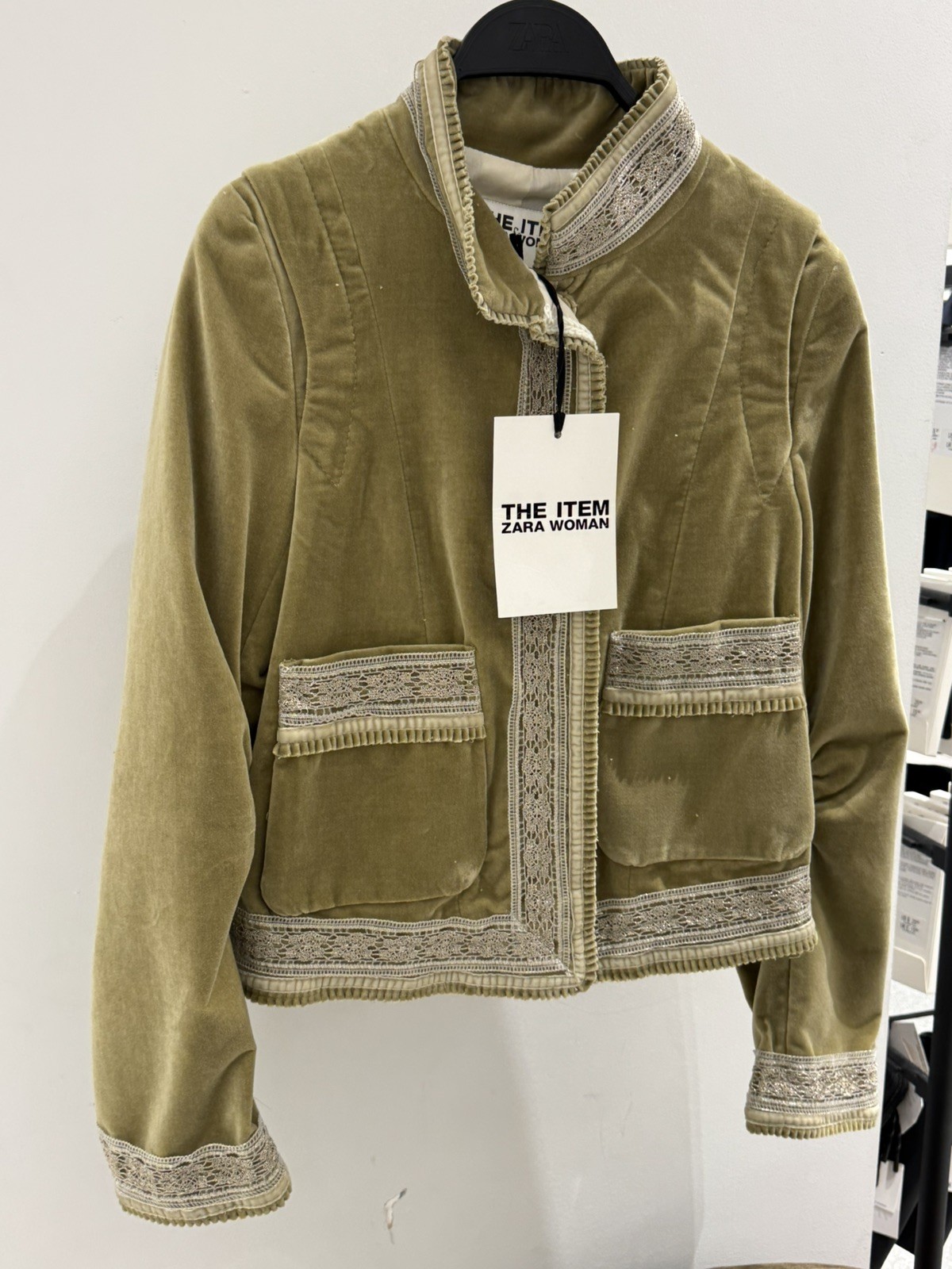 ZARA WOMAN VELVET JACKET THE ITEM ZARA WOMAN LIGHT KHAKI SIZE M 8975/071/506 thumbnail 9