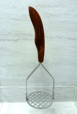 Vintage Cutco No. 14 Potato Masher Brown Swirl Wood Handle Stainless Made in USA