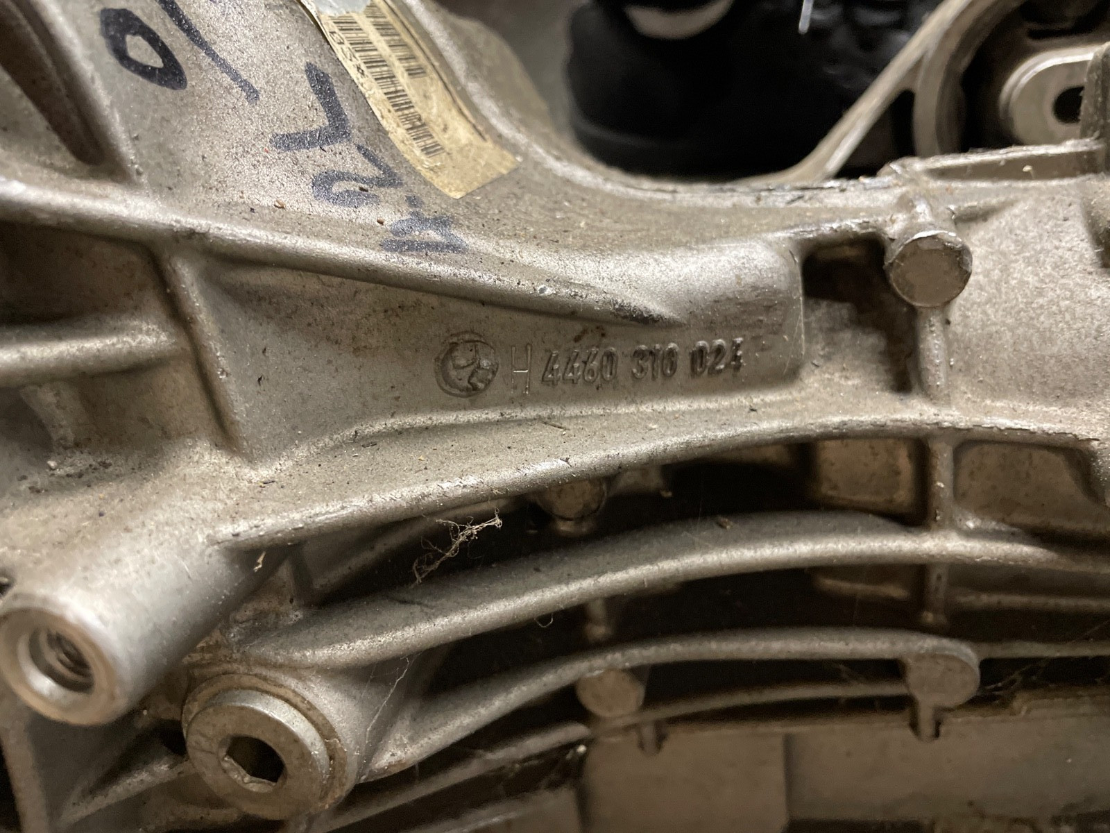 3W0525171A 2003-2018 Bentley Continental GT Rear Differential Diff Axle Carrier