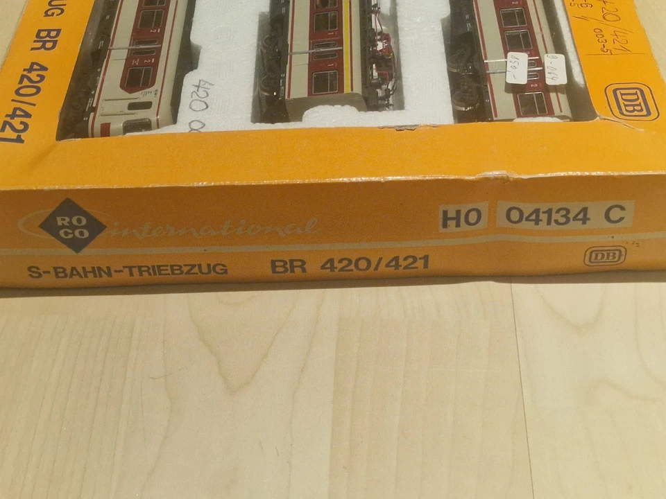 Roco H0 04134 C S-Bahn multiple unit BR420/421 DB - never used!! - Image 4 of 4