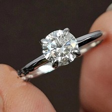 1.50Ct Round-Cut VVS1 Moissanite Solitaire Engagement Ring 14k White Gold Plated