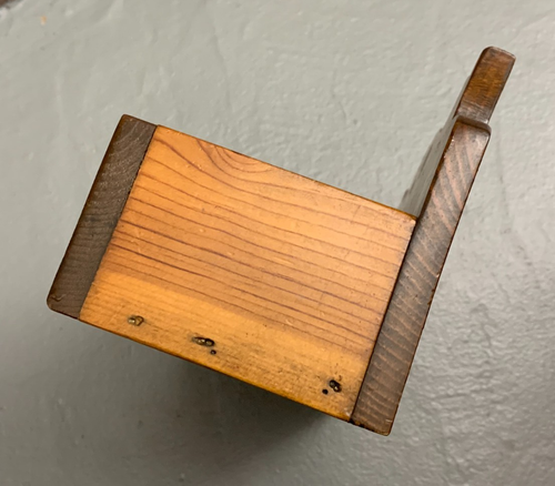 Vintage KNOTTY PINE WALL BOX Handmade Wood Catchall Keys Mail Carved Boxed Shelf - Picture 10 of 11