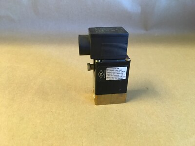Burkert 00137943 Solenoid Valve 00453230 Connector (KB)