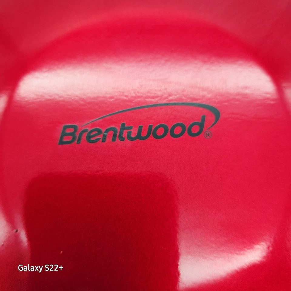 Máquina de Quesadilla Roja 7" Tortilla Brentwood TS-120; 900 W 6 porciones antiadherente Foto 3 de 4