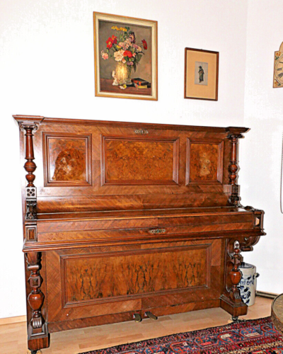 Altes Berliner Klavier Nussbaum Holz Historismus 1879 Conrad Krause Berlin - Bild 1 von 24