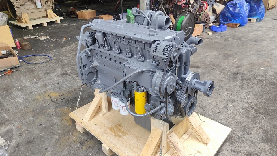 Depósito parcial Deutz conjunto completo del motor BF6M1013FC maquinaria de ingeniería Foto 3 de 4