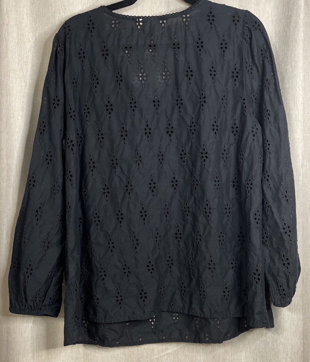 Style & Co - Women’s V-neck Long Sleeve Black Eyelet Top - Size Large /Boho