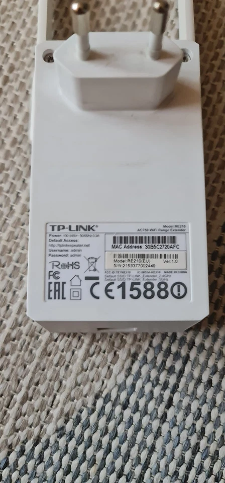 TP-Link AC750 (RE210) Dual Band Wi-Fi Range Extender - Weiss - Bild 2 von 2