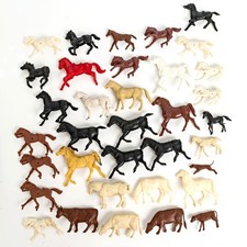 Lot of 35 Vintage Plastic Western Horses and Cows - Toys
