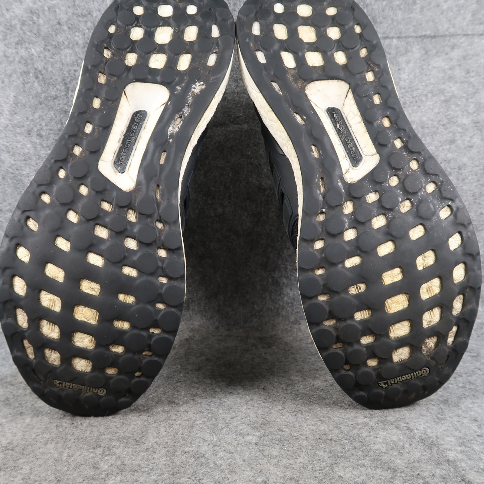 Adidas Shoes Mens 9.5 Ultra Boost Sneaker Running Trainer Primeknit Black Casual thumbnail 16