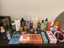 MIXED LOT OF HEALTH AND BEAUTY PRODUCTS LOT 6 -ALL NEW