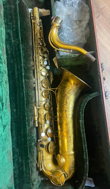 Martin Comm 3 tenor sax