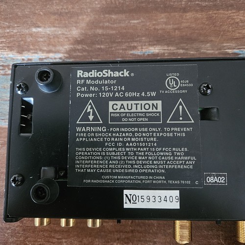 Radio Shack RF Modulator NO15933409 120V AC 60Hz 4.5W Pre-owned Tested - Picture 13 of 19