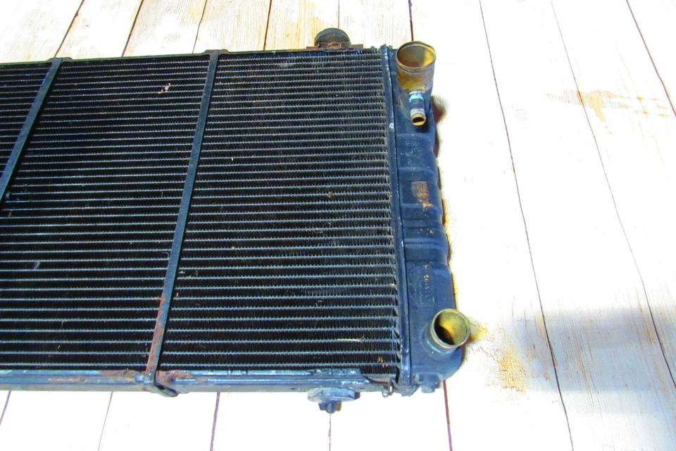 Conjunto de radiador Jaguar XJS V12 1984-90 usado ND Marston OEM USADO Foto 3 de 4