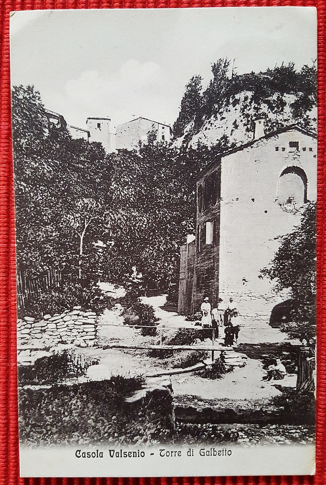 Picture 1 of 2
