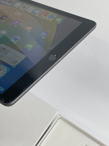 Apple iPad 8th Gen 10.2 in Wi-Fi & 4G Unlocked 32GB A2429 Good Condition 801 - Picture 23 of 24