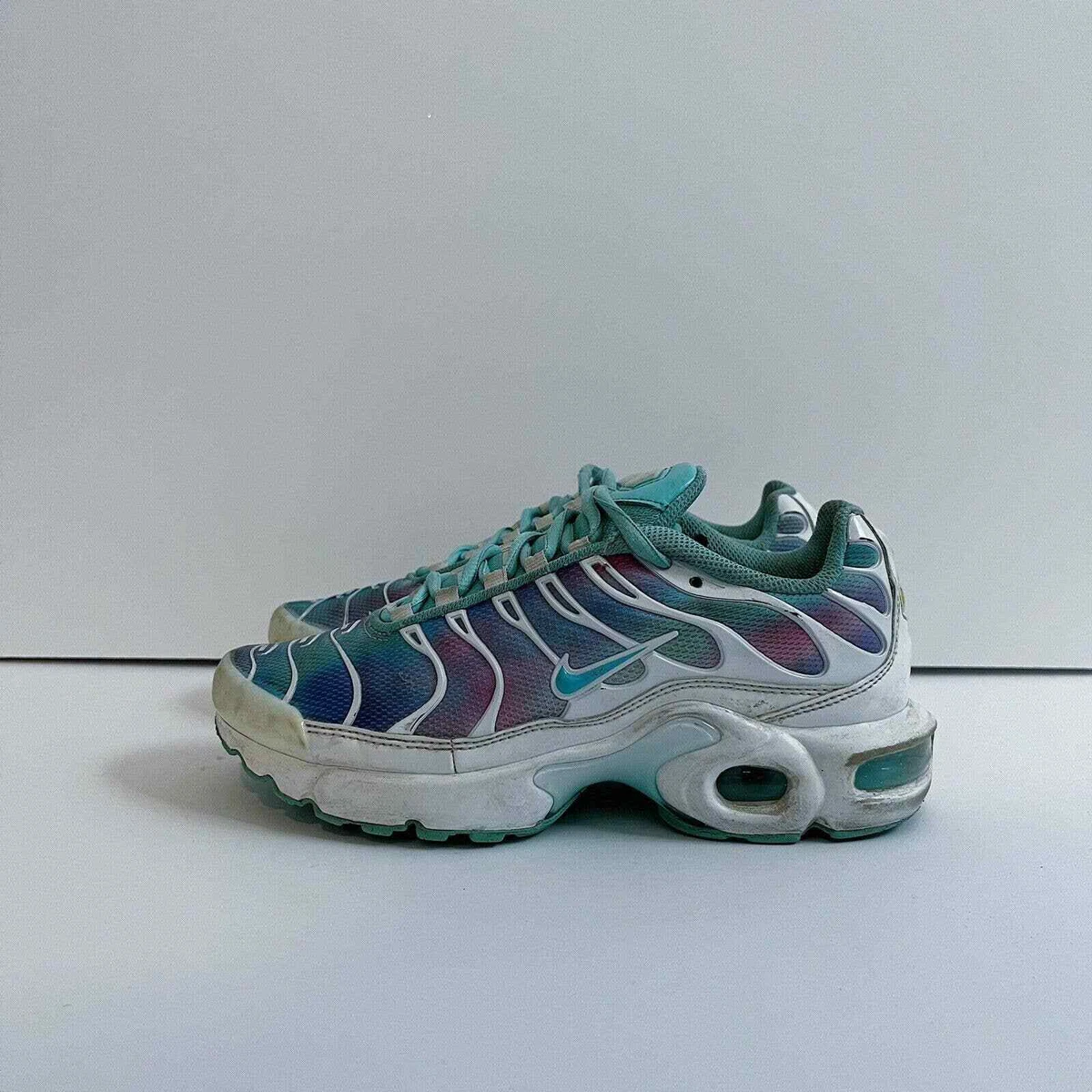 unicorn nike tn