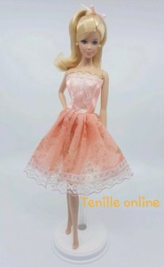 barbie peach
