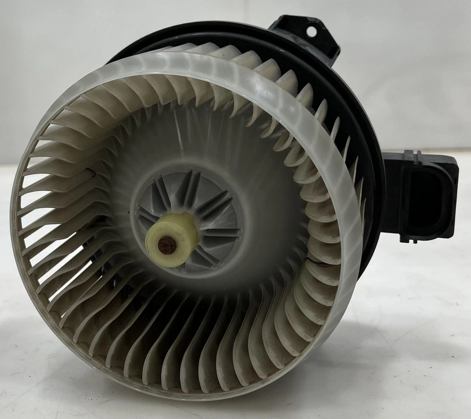 Ford Fusion Lincoln MKZ 2013-20 calefacción motor soplador de aire acondicionado (delantero) OEM DG9Z19805B Foto 4 de 4