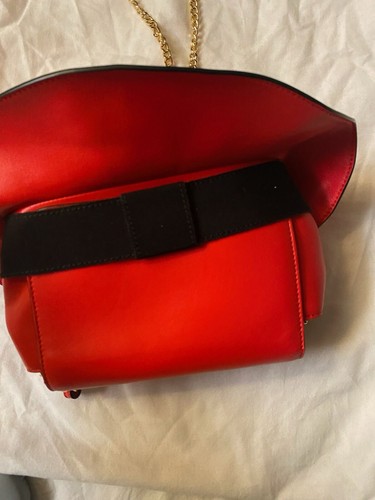 SS22 MOSCHINO Couture Jeremy Scott Red Hat Shaped Shoulder Wristlet Bag - Picture 11 of 15